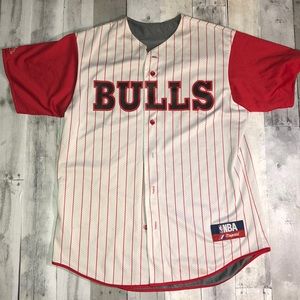 Vintage Chicago Bulls NBA Majestic Baseball Jersey